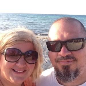 Meet your Posher, Carrie